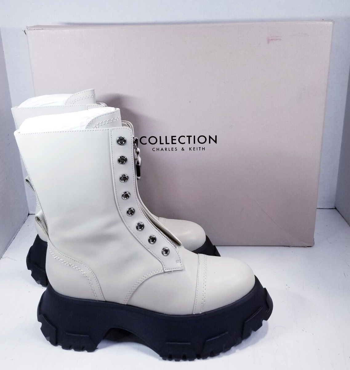 Collection Charles Keith SL1-90280051 Gabine Front Zip Ankle Boots Chalk  Sz 37 - Main Image