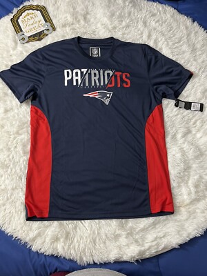New England Patriots NFL Team Apparel T-shirt Sz L Short Sleeve Navy and Red