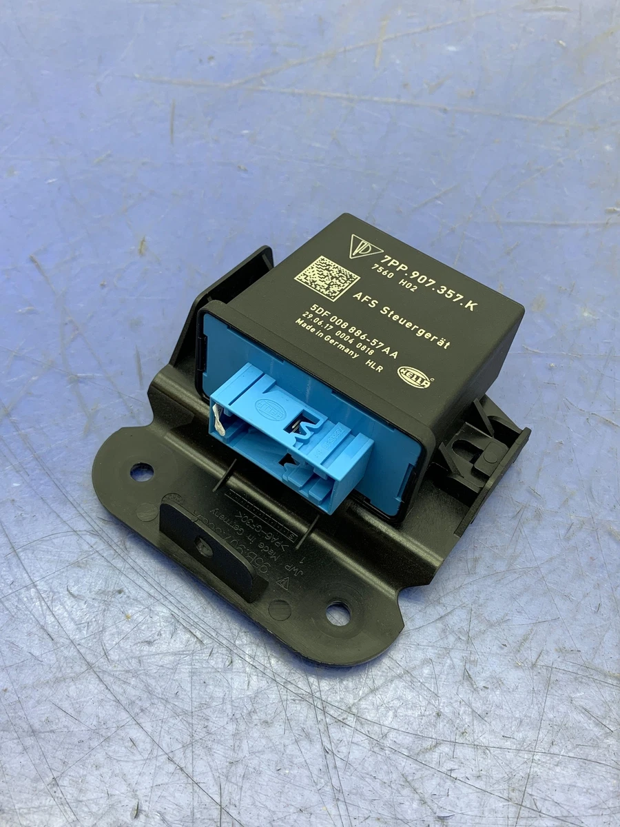 2018 PORSCHE MACAN 95B OEM HEADLIGHT RANGE CONTROL MODULE  