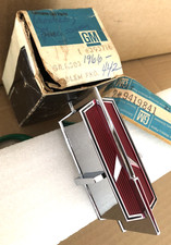 Nos 1966 Olds 442-only Grill Bar Rocket Emblem Ornament-393716 391866