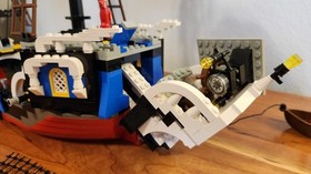 LEGO System: Red Beard Runner Pirate Ship (6289) - Complete W Instructions & Box