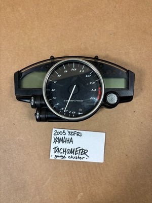 04 05 06 YAMAHA YZFR1 YZF-R1 OEM METRIC SPEEDOMETER GAUGE CLUSTER