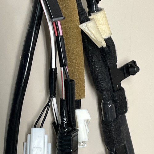 Arnés de cableado puerta trasera Mazda CX-7 2007-2012 EG21-67-060F FABRICANTE DE EQUIPOS ORIGINALES NUEVO DE LOTE ANTIGUO - Imagen 5 de 12