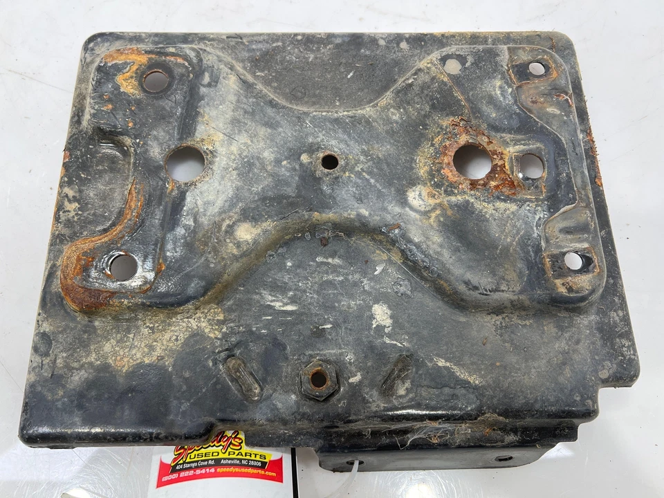 1999 - 2007 Chevy Silverado Classic Battery Tray LH Driver Side OEM 15891945 - Image 3 of 3