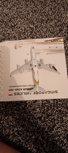 1/400 A340-313 SINGAPORE AIRLINES special livery - Picture 3 of 3