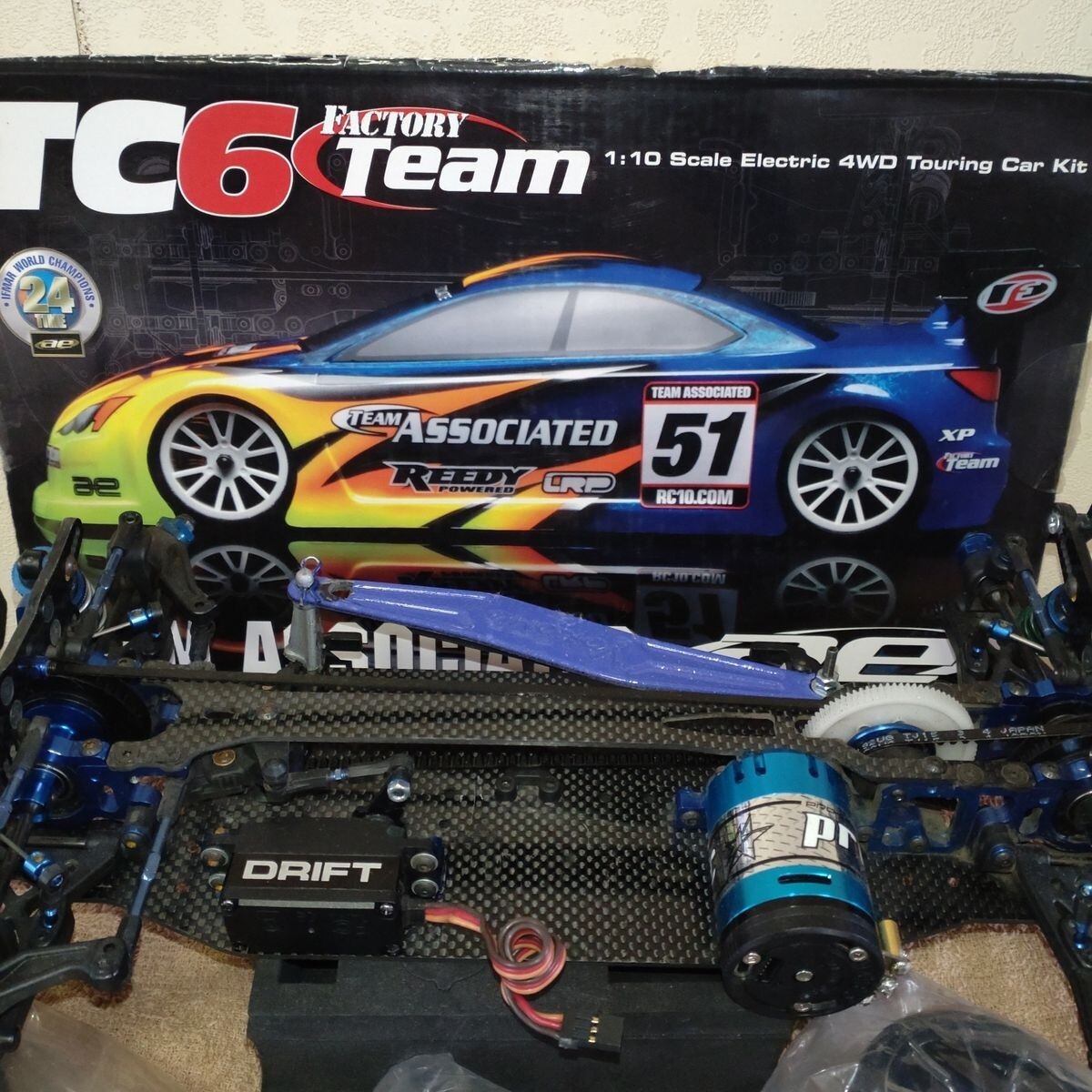 ♥ Teams アソシ TC-6 4WD ベルトドライブＲＣツーリングカー中古品 Teams Associated Tc-6 4Wd Belt Drive R/C Touring Car High