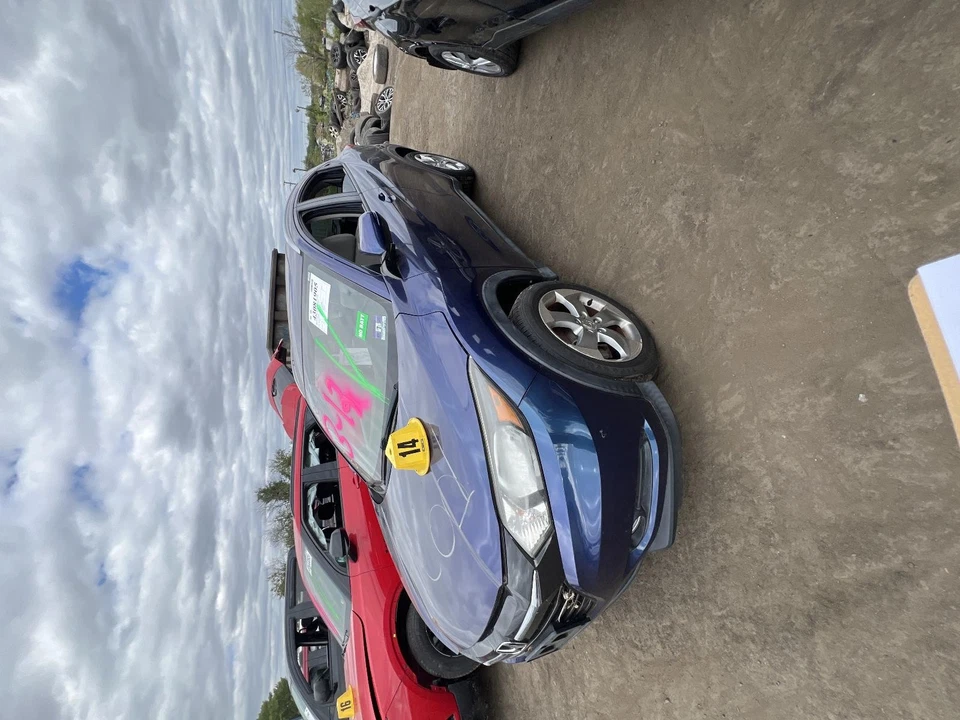 2017 Honda HR-V Center Console Blue OEM 34404SZTA21ZK 61K Miles Foto 4 de 4