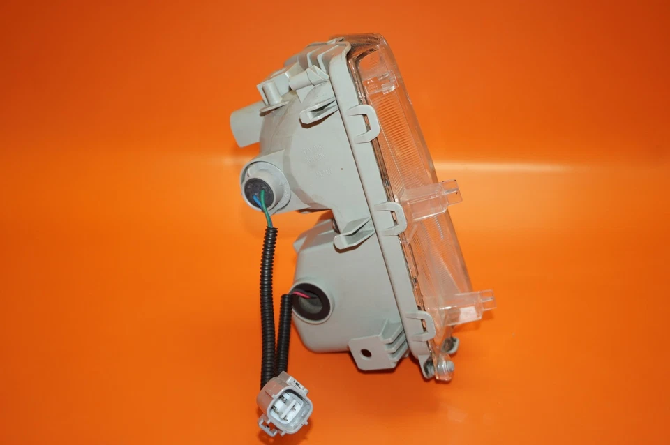 Faro antiniebla conductor izquierdo toyota prius 2012 2013 2014 2015 led oem Foto 3 de 4