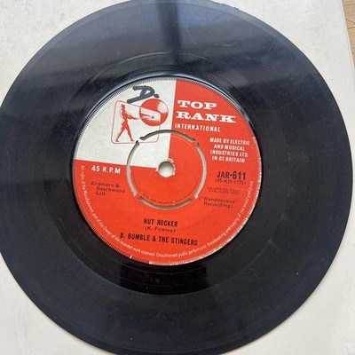B. Bumble & The Stingers - Nautilus/Nut Rocker 45rpm VG+ R40