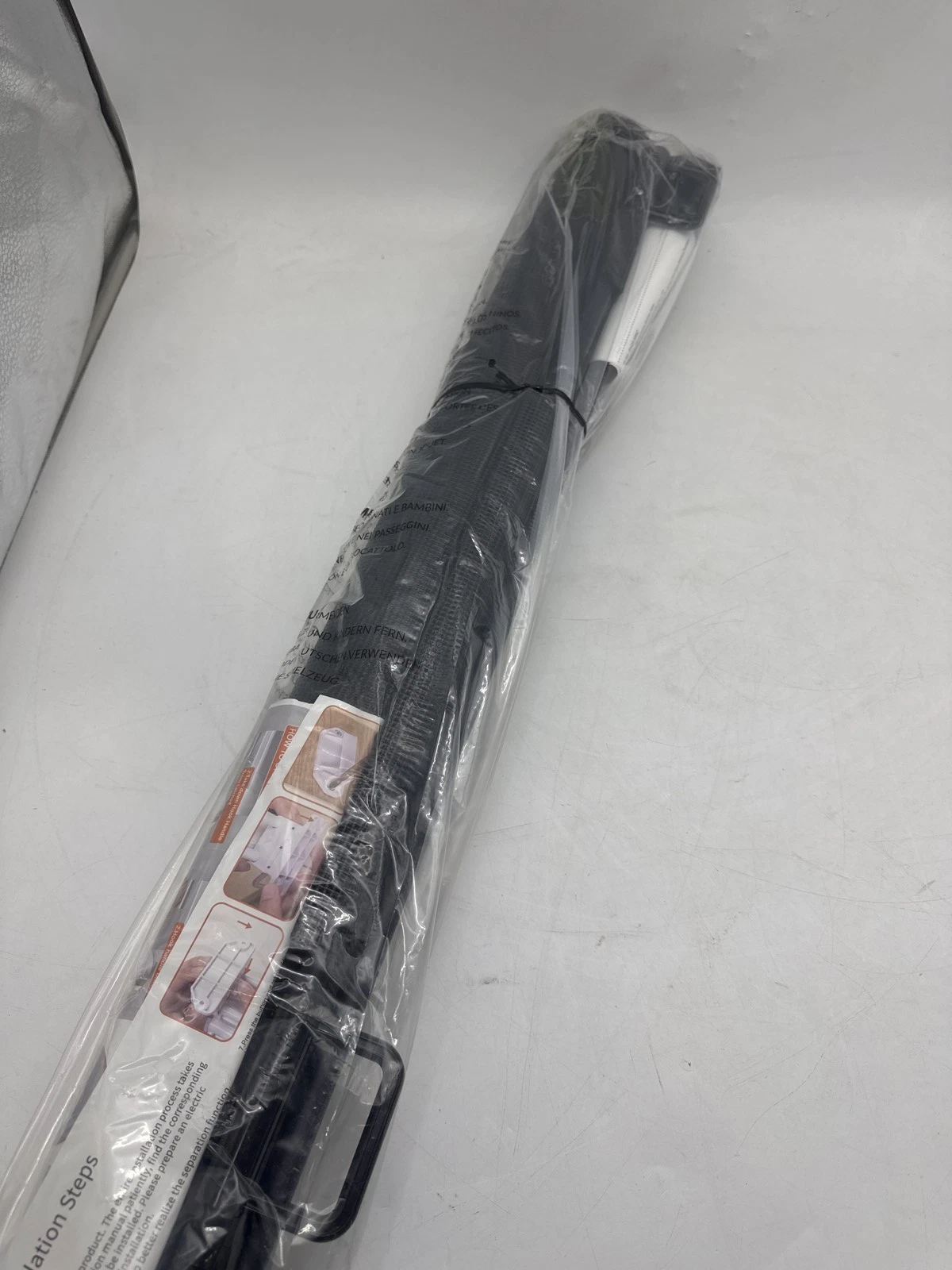 DEARLOMUM 118 INCH EXTRA WIDE RETRACTABLE BABY GATE,MESH,SH20.006C - BLACK
Opens in a new window or