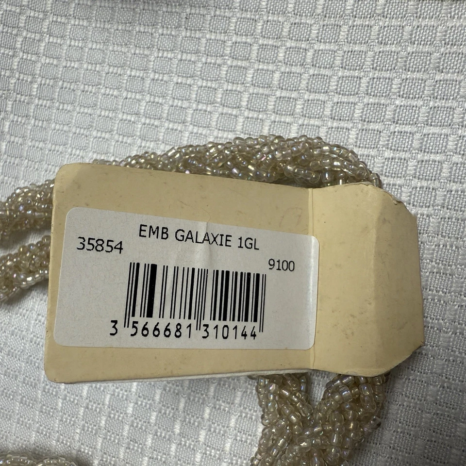 Lote De Colección 3 Borlas Con Cuentas Cortina Dorada Corbata Elegante Exclusivo $720 Foto 3 de 4