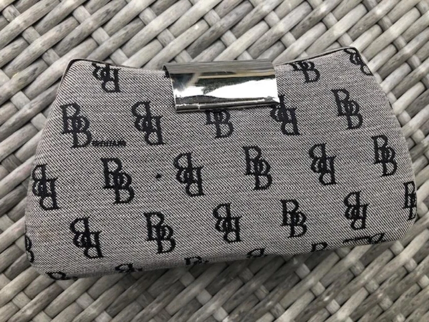 Diseñador Brentano Bolso de Mano Monedero Noche Pequeño Bolso sin asas CLOSEOUT Negro/Gris Nuevo Foto 2 de 2