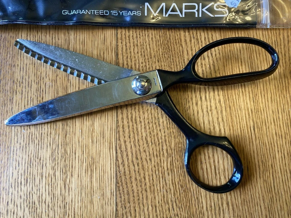 MARKS 7.5" Sewing PINKING SHEARS Brazil 407B Black Handle Grip Chrome Plated NEW - Image 2 of 3