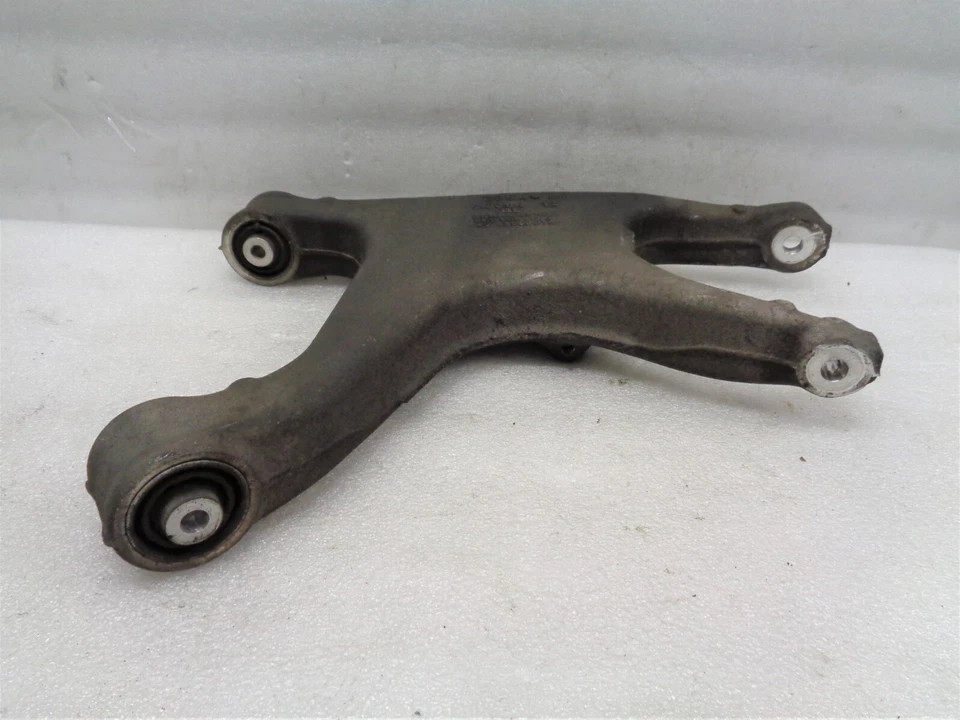09-16 Audi A4 Quattro brazo de control inferior pasajero trasero derecho brazo en A OEM AK220657 Foto 3 de 4