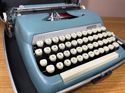 Nice! 1964 Smith-Corona Sterling Serviced Starmist Blue Portable Typewriter