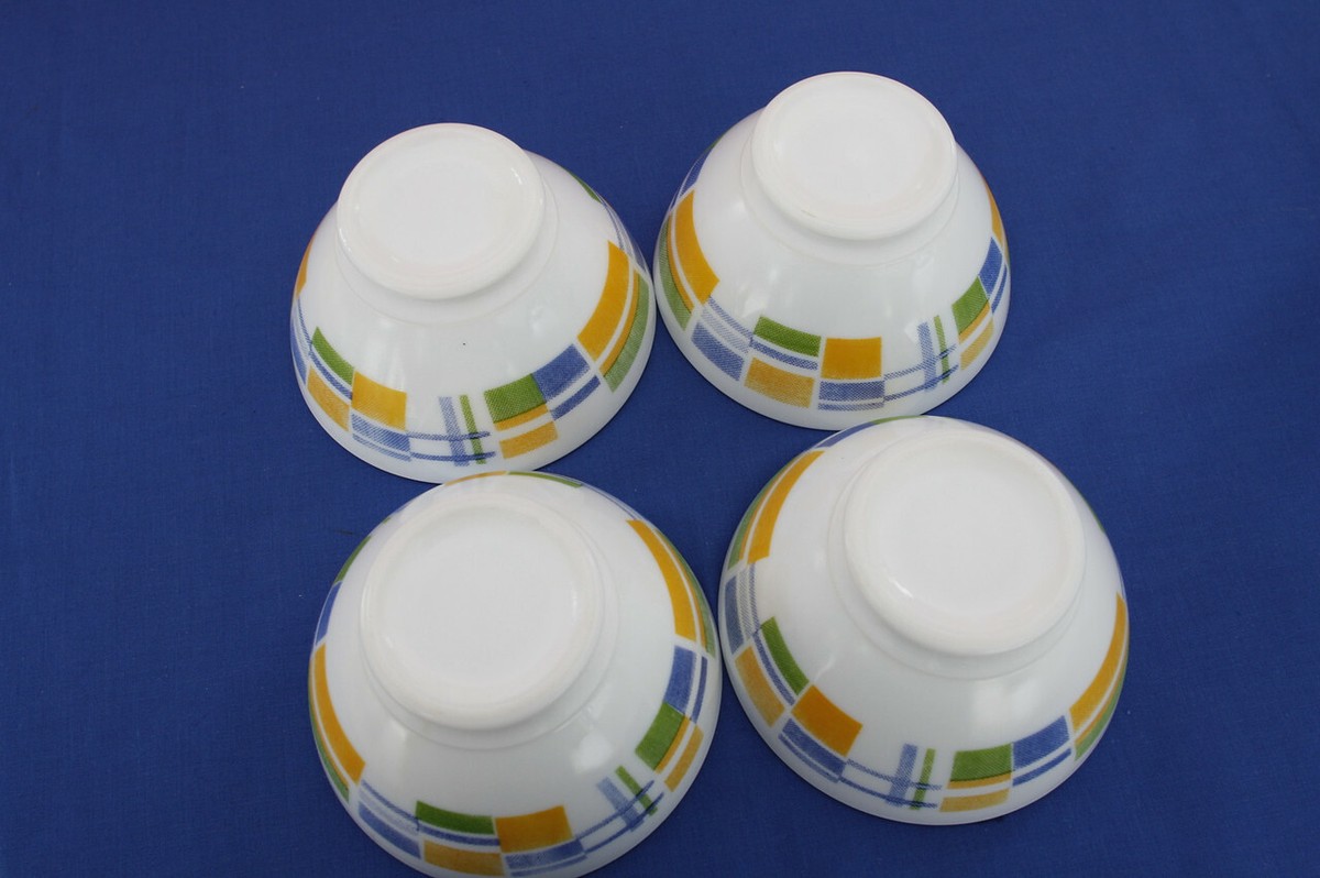 Lot De 4 Bols Vintage Arcopal - Couleurs Blanc, Jaune, Bleu, Vert - Verre - Occasion