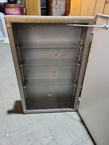 Vintage GM KETCHAM Mirrored Metal Recessed Medicine Cabinet  25 3/4"X16" Cab 2