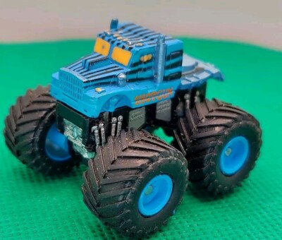 MICRO MACHINES - MONSTER TRUCK 