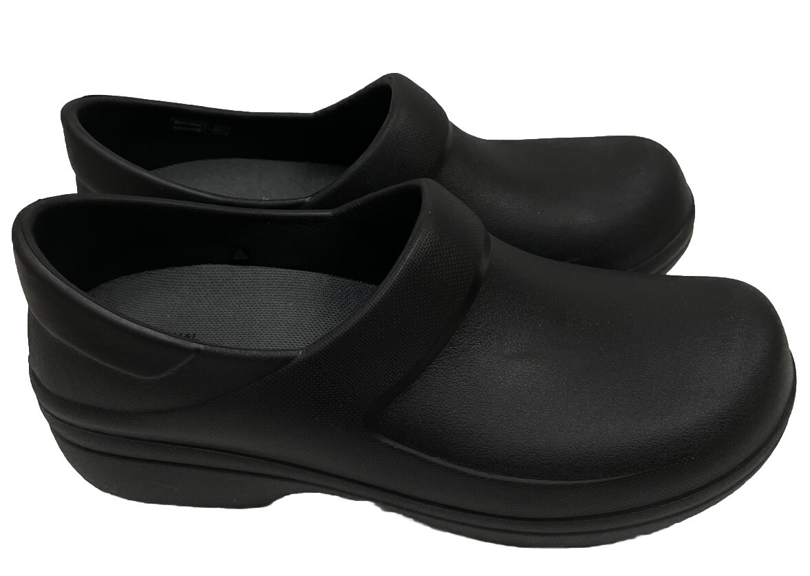 Crocs Dual Comfort • Black • Size 7W • Slip Resistant • Nurse • Slip on Clog