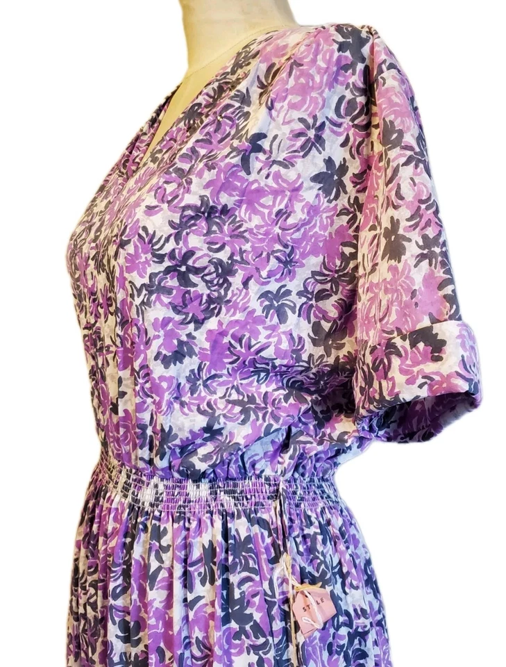 Vestido de Día Floral Rockabilly Estampado Lila Años 50 Nuevo de Lote Antiguo con Etiquetas con Cintura Ajustada S Foto 3 de 4