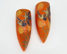 2 VTG Maruhon Ware Nippon Moriage Crane Birds Art Deco Wall Pocket Vase Japan MB