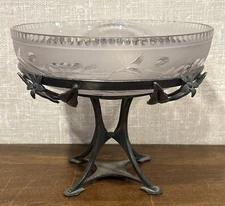 Antique Rogers, Smith, & Co. New Haven Conn. Silver Plated Pedestal Compote