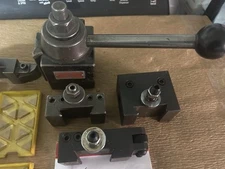 Aloris Tool Post With 4 Holders & 5 Packs Insert 