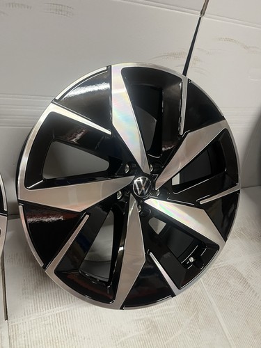 NEU 1x Original VW ID4 ID5 20“ Felgen Ystad Hinterachse 11A601025J NEU 9Jx20ET42