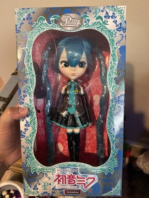 New- Pullip Hatsune Miku (Model P-034) fashion doll by Groove Inc. 2011.