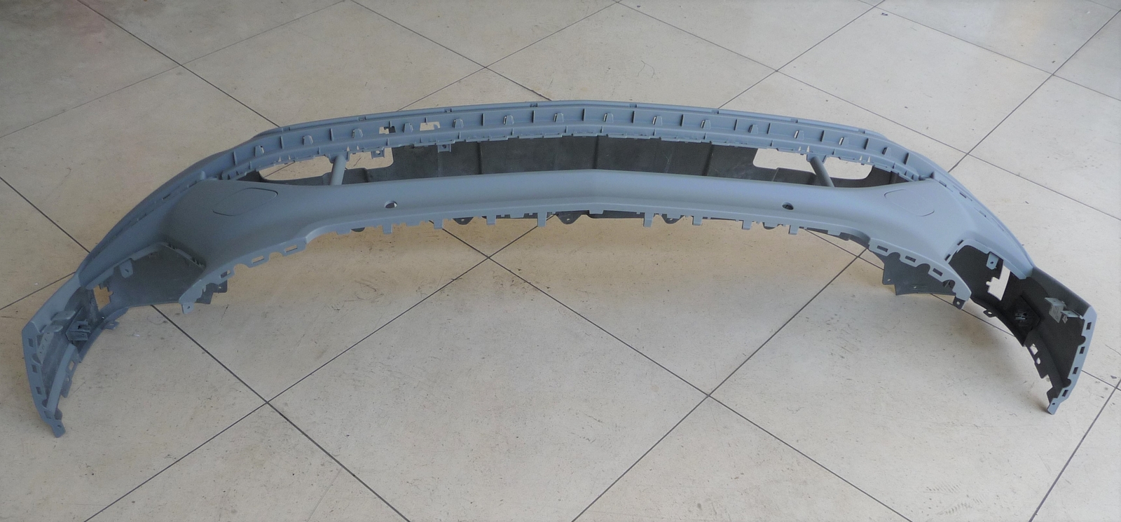 2021-2022 Bentley Bentayga Gen 2 BY636-2 Front Bumper Cover 36A807103 OEM