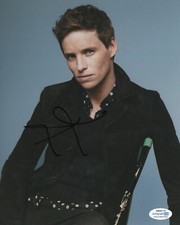 Eddie Redmayne Les Miserables Autographed Signed 8x10 Photo ACOA