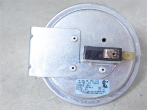 TRIDELTA FS6368-1284 Air Pressure Switch B13701-33