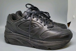 saucony leather walking shoes