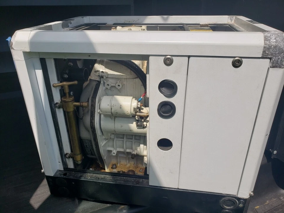 GENERATOR      MARINE  4.04  MASE - Image 2 of 4