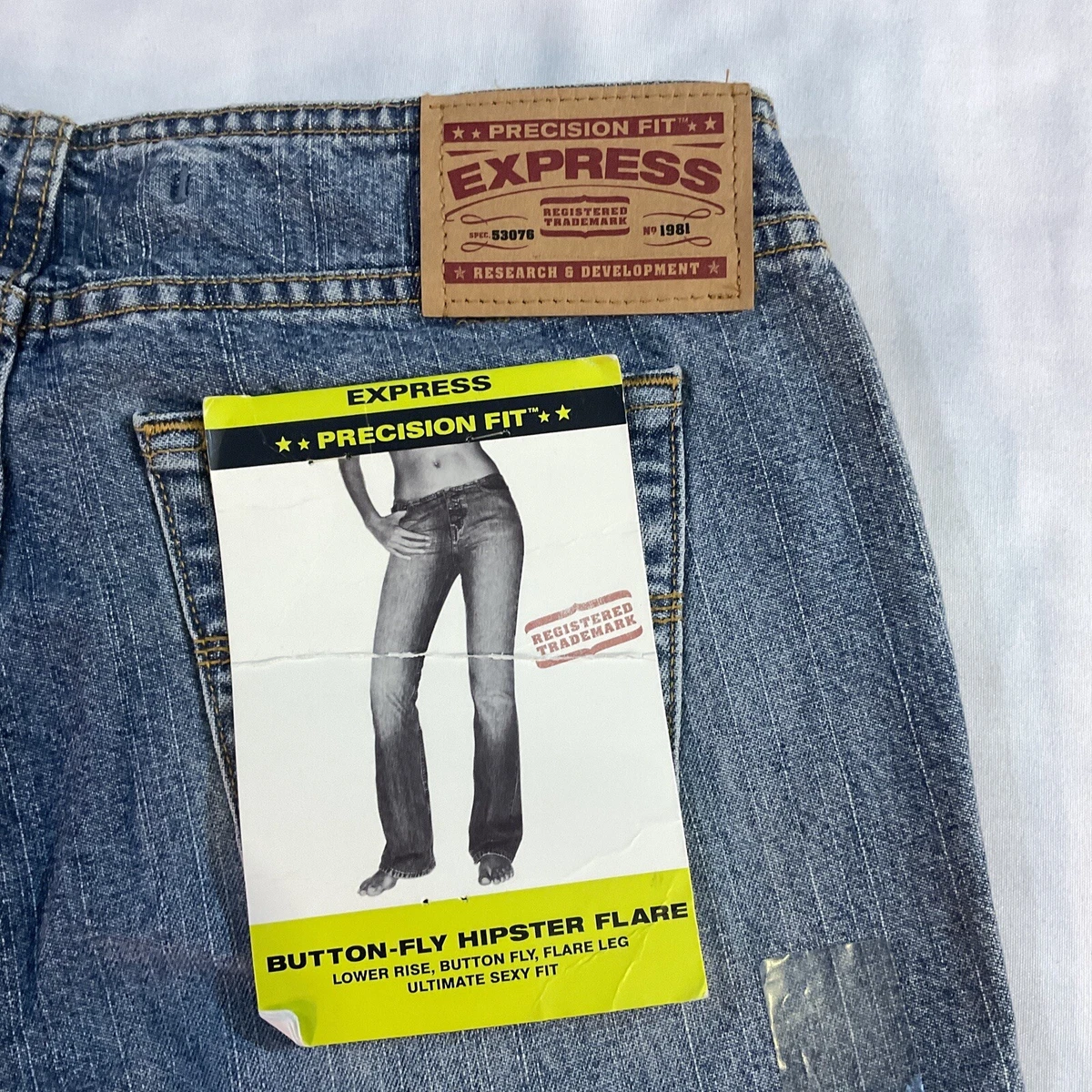 Express Precision￼ Fit Button Fly￼ Hipster Flare￼ Jeans ￼Y2K Woman’s 3/4  L￼ong