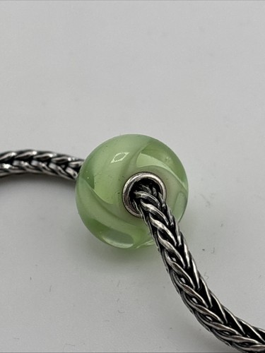 Autentico Trollbeads Green Swirl Design Unico #286 NUOVO - Foto 5 di 6