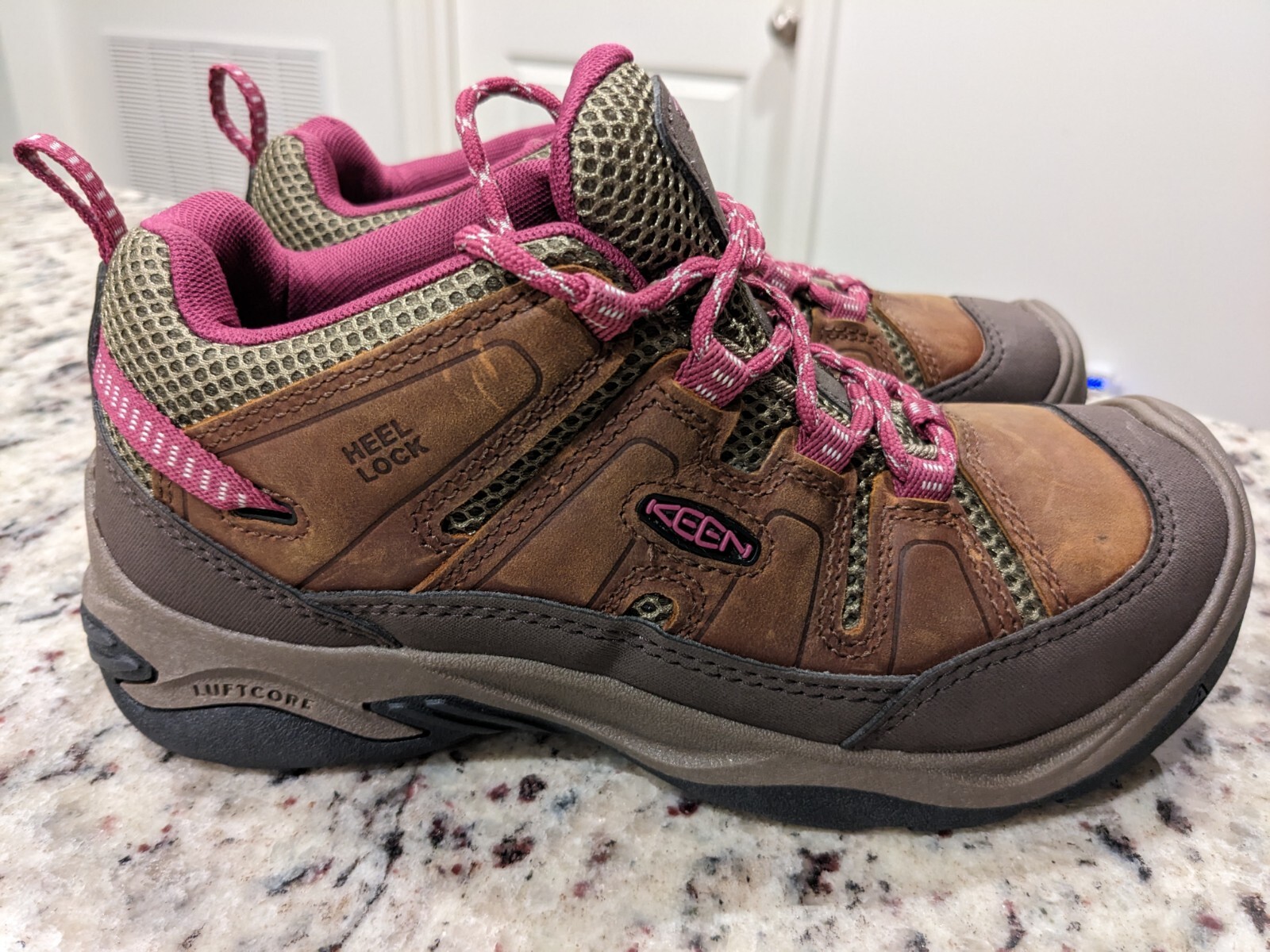 KEEN Circadia Vent scarpa da trekking larga donna misura 6 5 sciroppo ragazzo 1026778