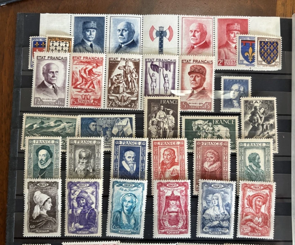 Timbres Année complète 1943 neuf ** MNH (livraison incluse) - Photo 1/1