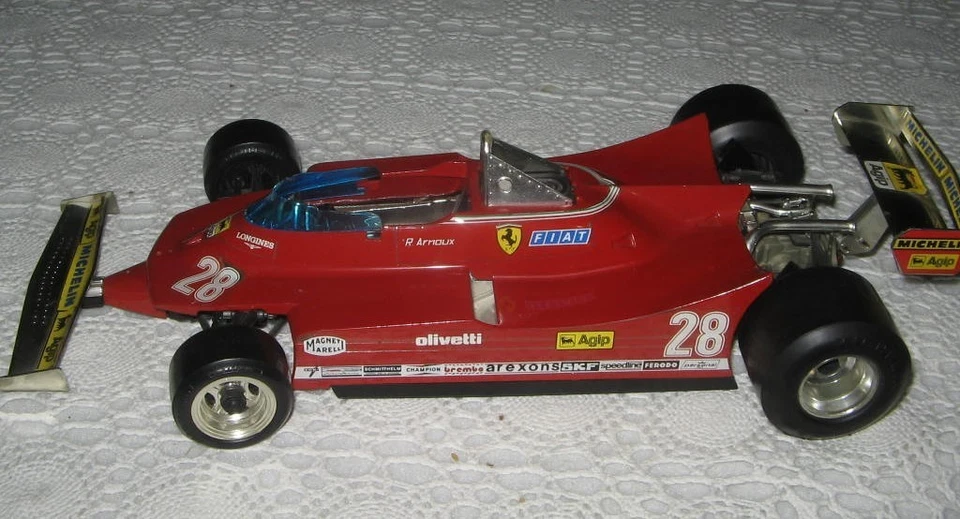Burago Ferrari 312 T5 1:14 n. 28 Arnoux - Immagine 2 di 4