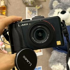 Panasonic LUMIX DMC-LX5 Digitalkamera 10,1MP 3,8-facher optischer Zoom, Schwarz