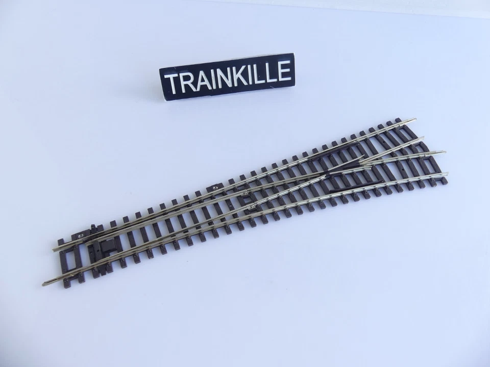 55221 PIKO HO CODE 100 / AIGUILLAGE A COMMANDE MANUELLE A DROITE 239 MM - Photo 1/1