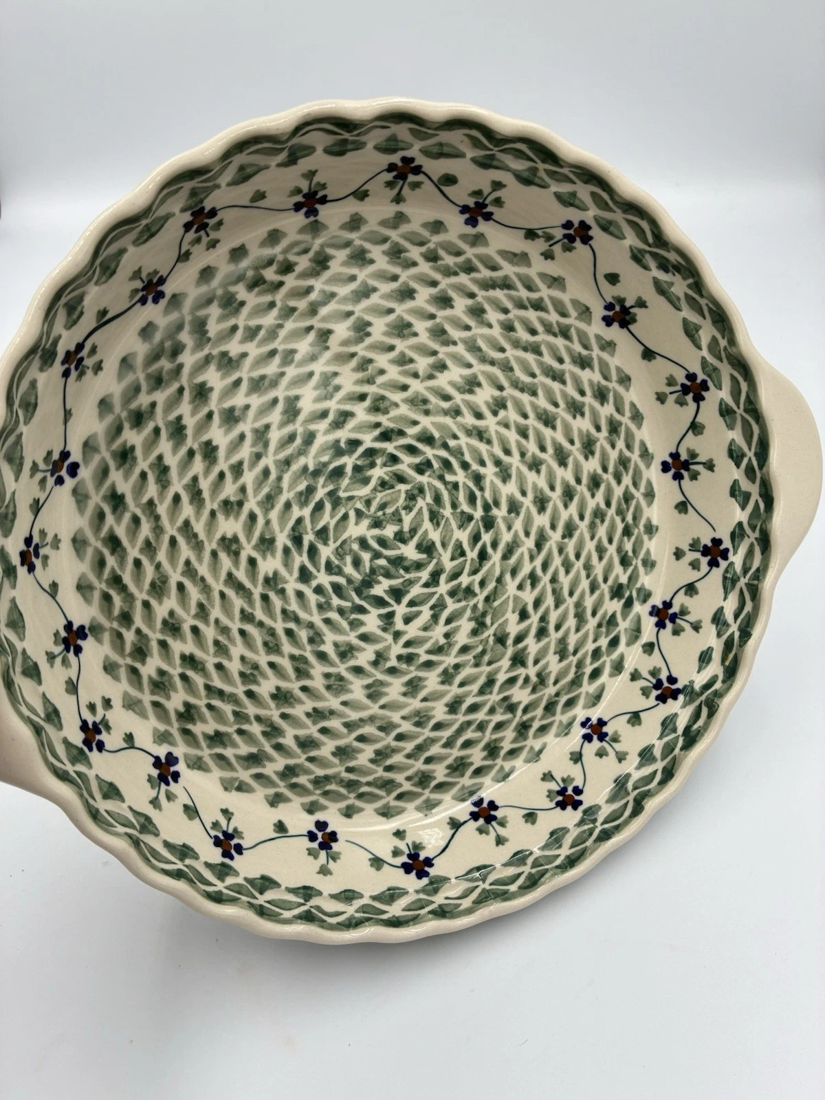 Boleslawiec Polish Pottery Woven Pansies Desert Pie Baker Baking Dish Poland