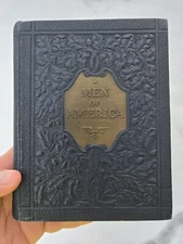 Vintage The Stevens-Davis Co Chicago Book Safe MEN OF AMERICA Pair Playing Cards