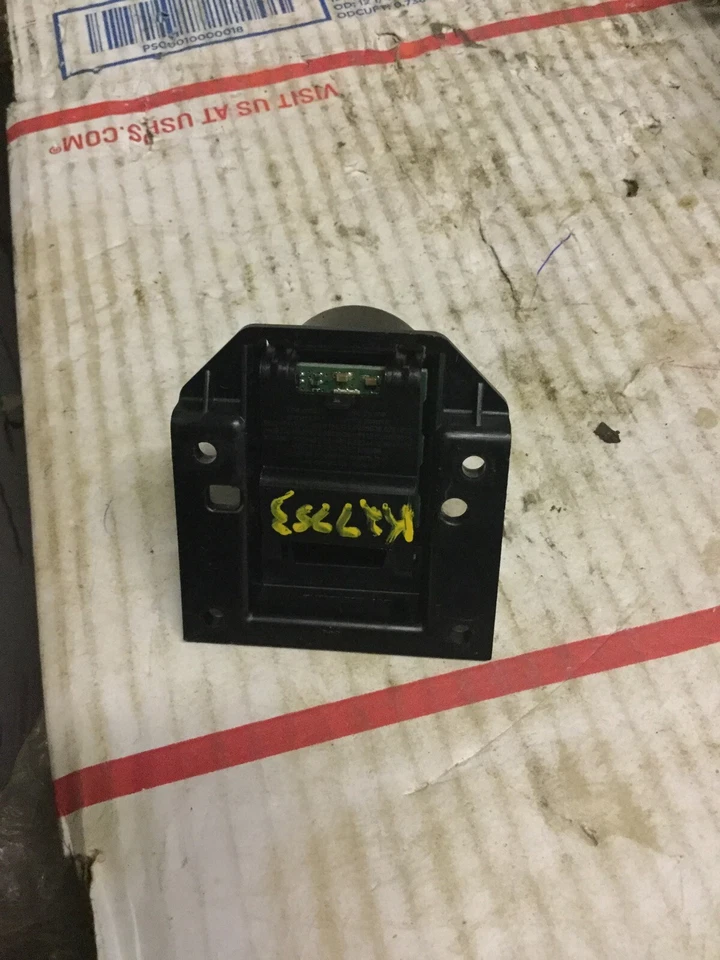 16 17 捷豹 F 型前挡风玻璃相机投影仪 — 第 2/2 张图片