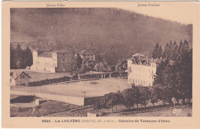 E0294 LA LOUVESC - LE CHALET ET LE MONT CHAIX DOMINANT LA ROUTE D'ANNONAY