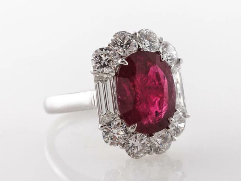 Awesome 4.10 CT Red Ruby & White CZ 935 Silver Women's Anniversary Fabulous Ring - Image 2 of 4