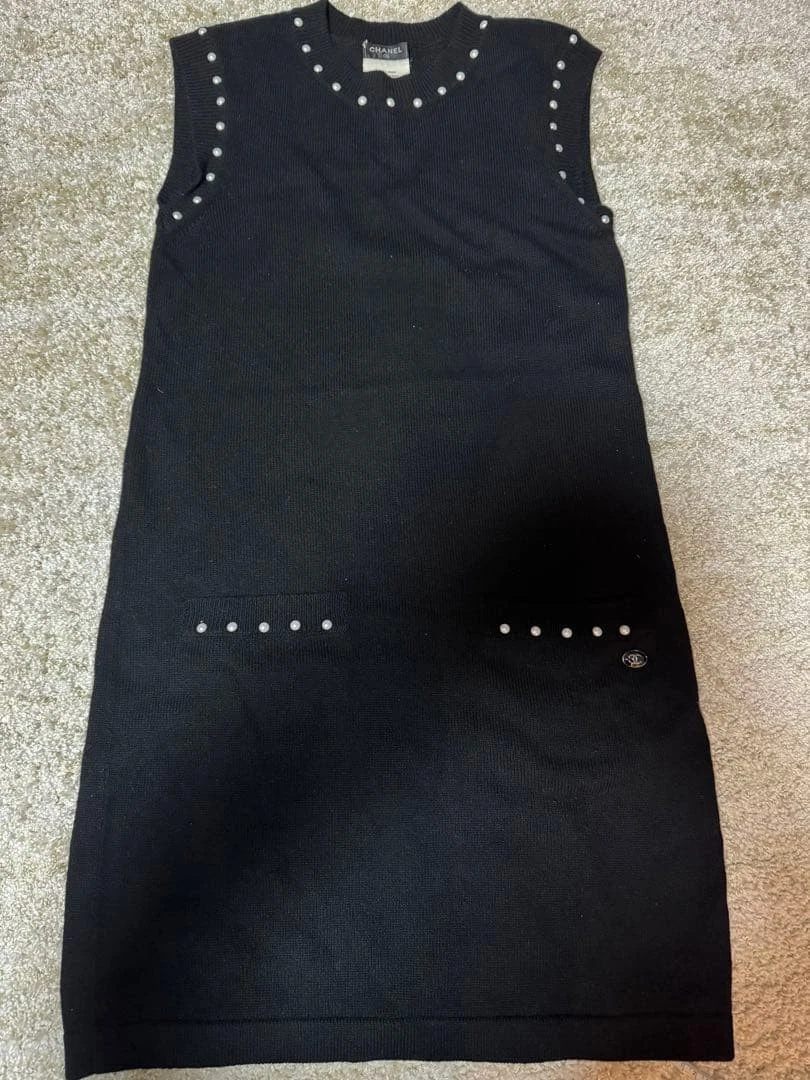 Chanel — CHANEL Pearl Detail Knit Dress Black Size 34 Elegant Women Authentic SR2122