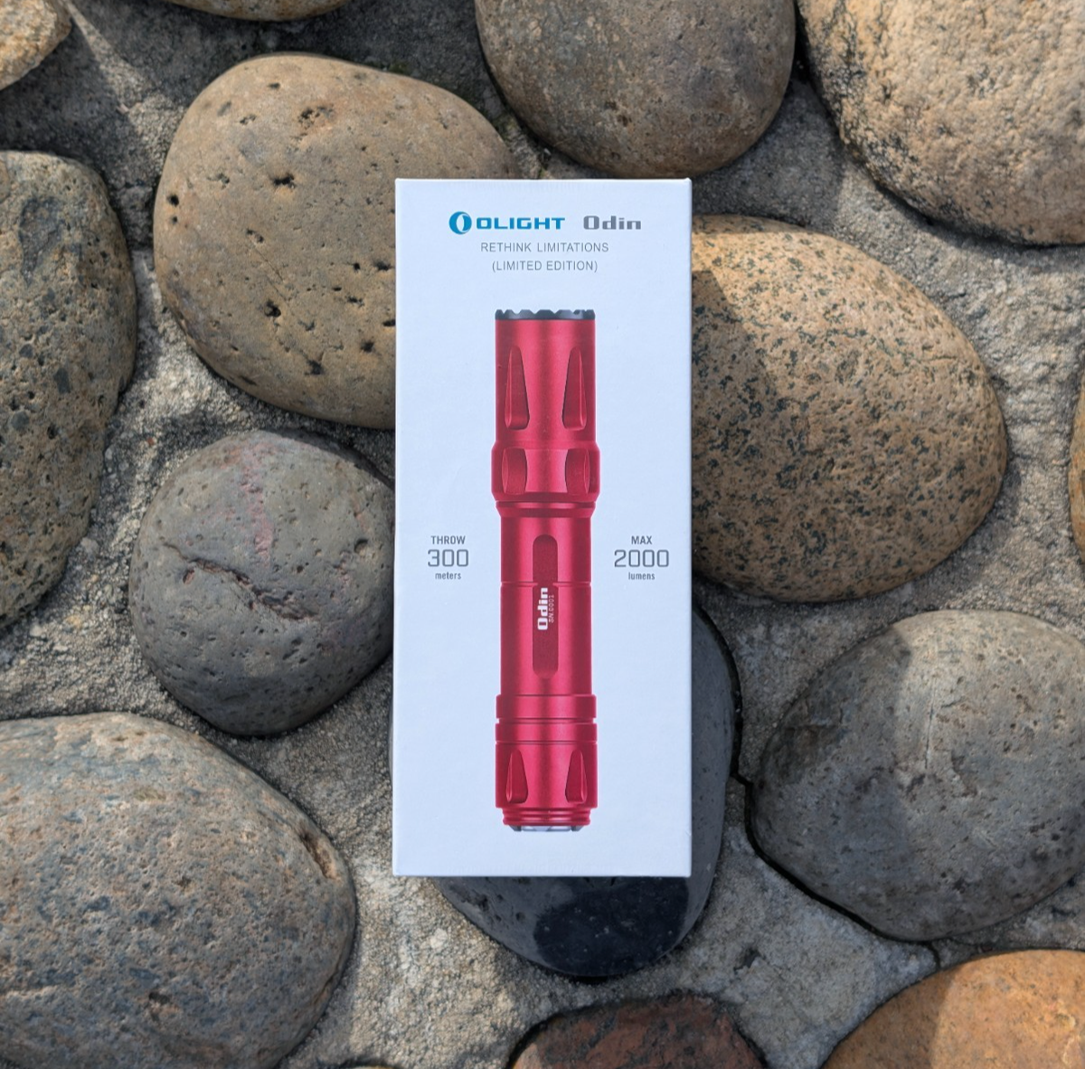 Olight Odin Red Special Edition Picatinny Mount Weapon Light 2000