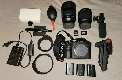 Sony Alpha a7 III + 165 Shutter Count + 24-105mm f/4 G OSS + 28-70mm+ Bundle Kit