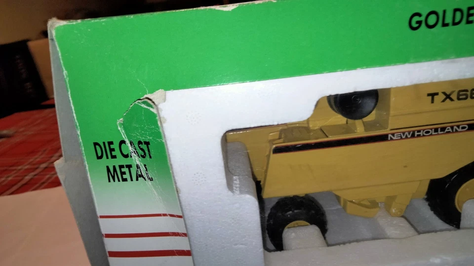 New Holland TX 66 Ros mietitrebbia 1/32 x pz ricambi - Immagine 2 di 4